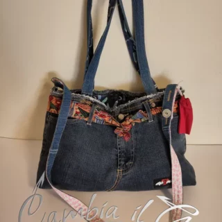 Uscita 3: borsa in jeans, prodotto finale